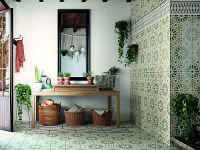 Aparici (Апаричи) Alhambra (Алхамбра)