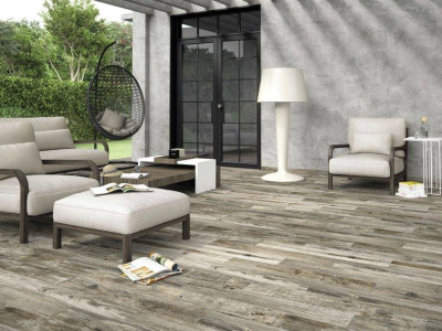Oset (Осет) Hardwood (Хардвуд)