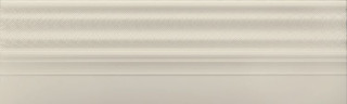 ITT Couture Beige Zocalo 12x39,8