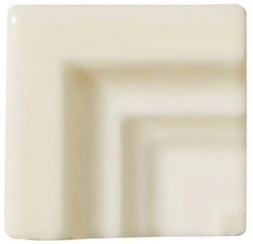 Adex Studio Angulo Marco Cornisa Almond 5x5