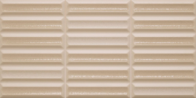 Harmony Moves Taupe 20x40