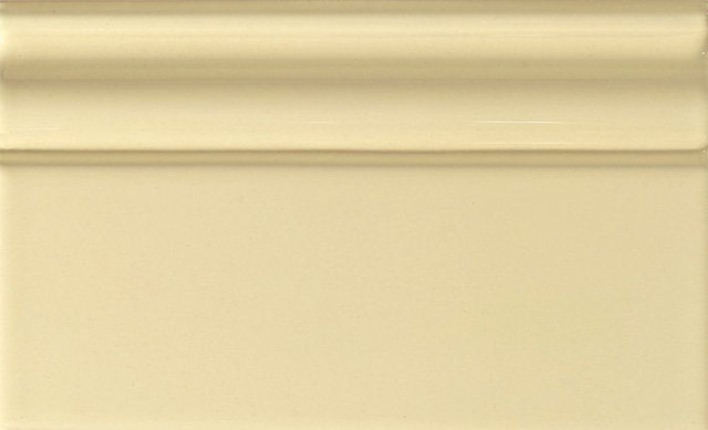 Petracers Grand Elegance Battiscopa Crema 20х12
